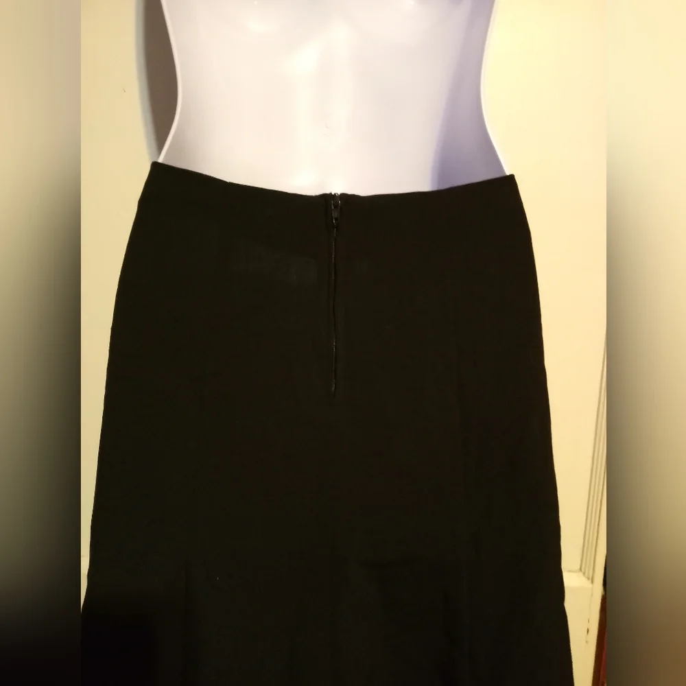 🛍️ BUNDLE ONLY 🛍️ALLY B LADIES BLACK SKIRT